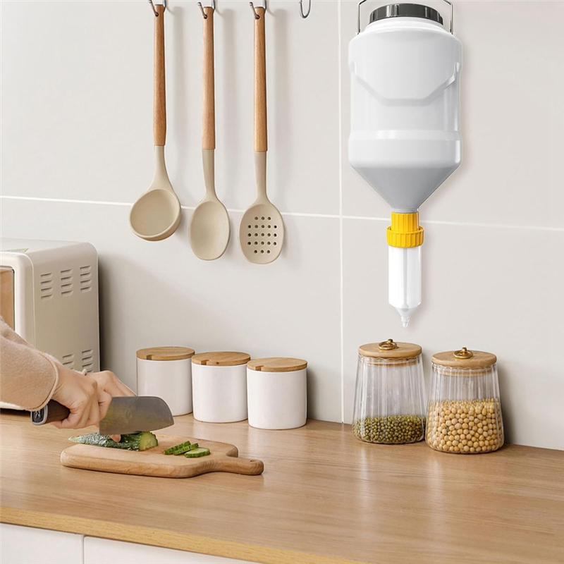 A20M 5L Squeeze Bottle Hanging - đánh giá và giá Sauce Squeeze Bottle
